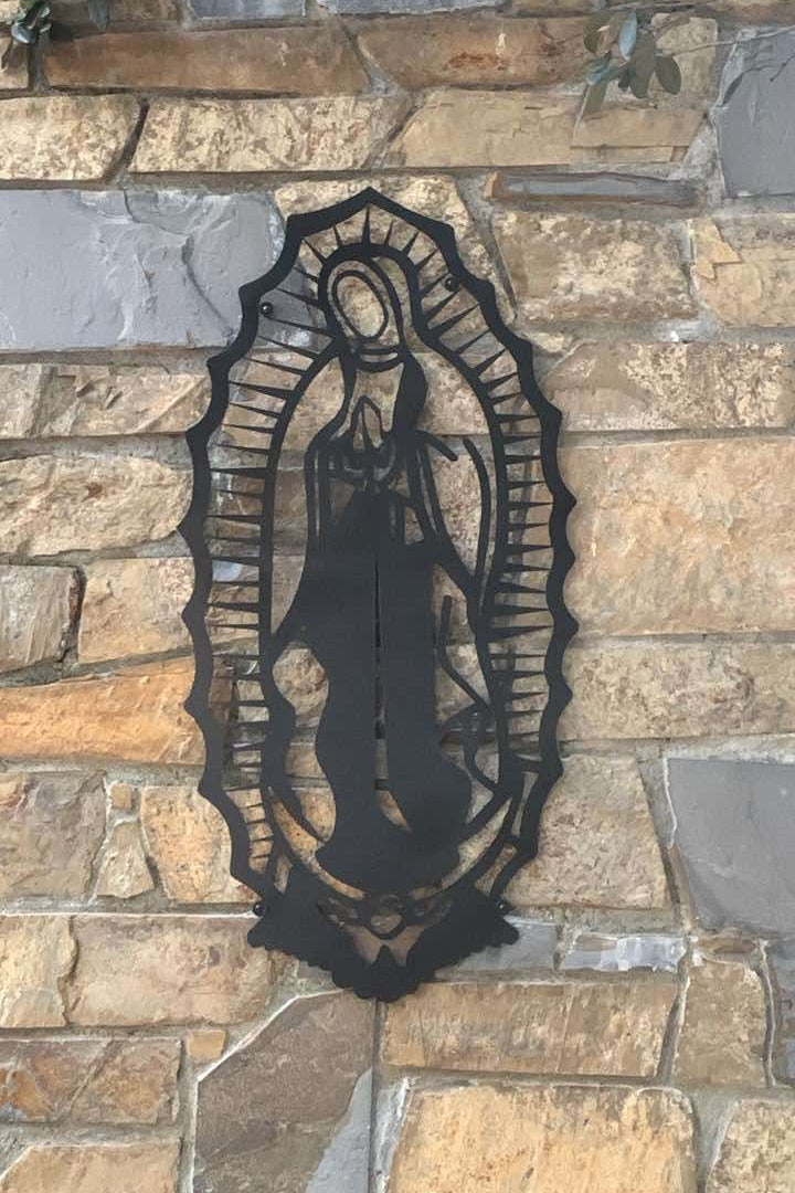 Virgen silueta Acero 100x50cm