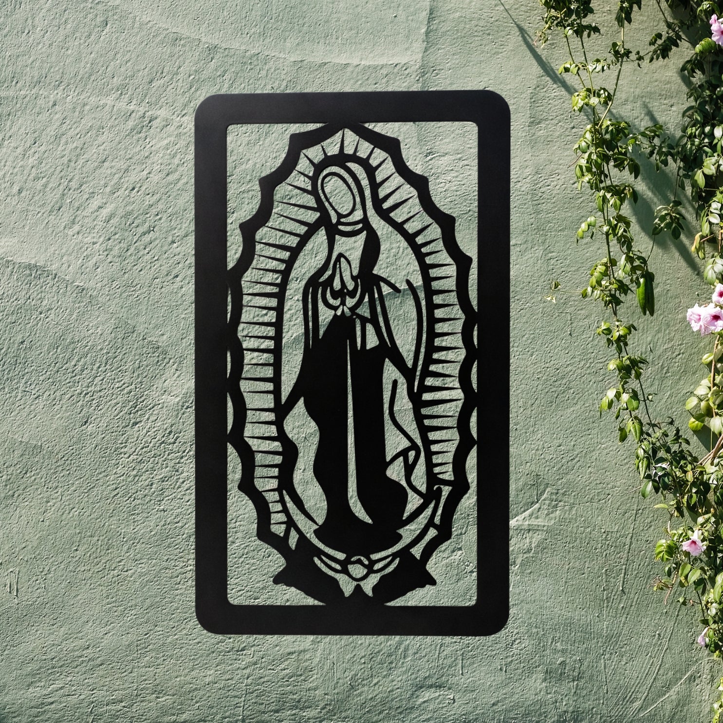 Virgen de Guadalupe con Marco